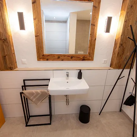 Jauchza! Alpesi faház